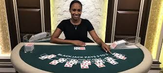 Kamera close-up kami menangkap hasil dengan presisi untuk transparansi penuh. Kamera close-up hasil roulette menampilkan di mana bola mendarat dengan presisi